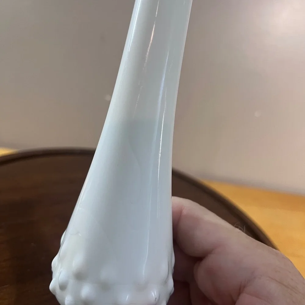 Vtg Fenton Milk Glass Hobnail Bud Vase Slender Neck 9 Inch Mid Century Modern